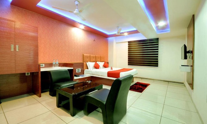 Gandhinagar Hotel | Hotel Hillton