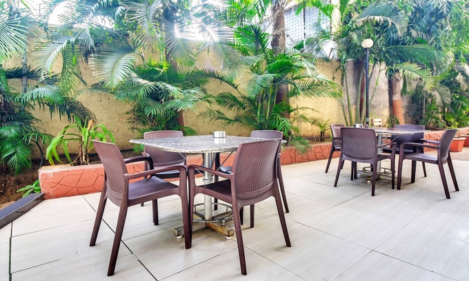 Surat Hotel | Hotel Hospice