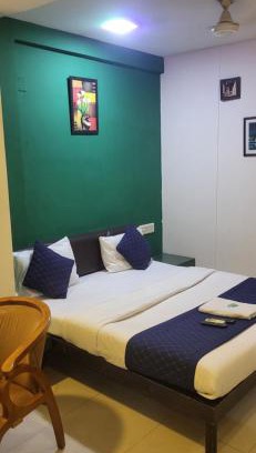 Gandhinagar Hotel | Hotel Isher International