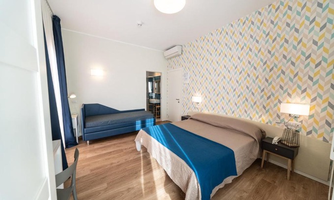 Fogliano Marina Hotel | Hotel Kiss