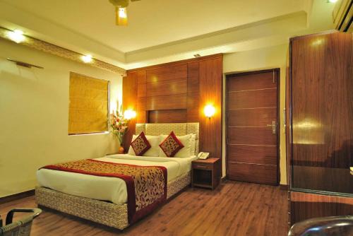 Dwarka House | Hotel Krishna Land