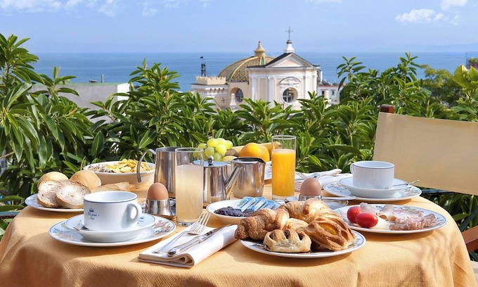 Ischia Porto Hotel | Hotel La Villarosa