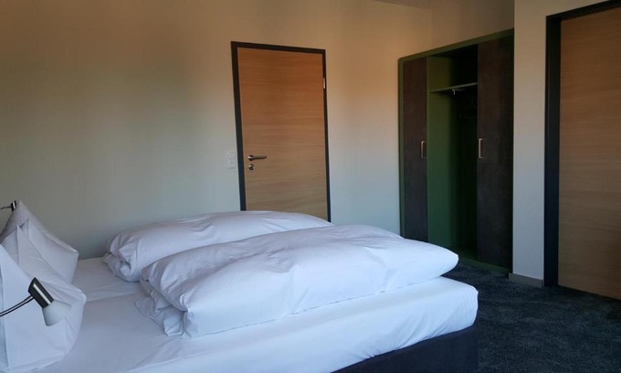 Grosefehn Hotel | Hotel Landhaus Feyen