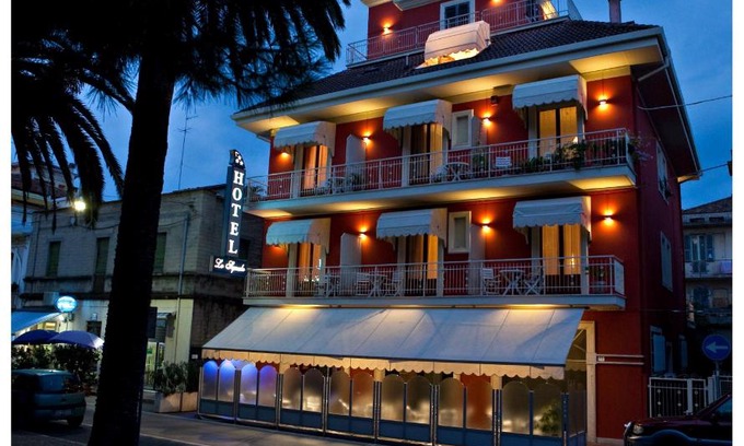 Grottammare Hotel | Hotel lo Squalo