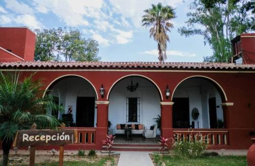 Perico Hotel | HOTEL LOS ARCOS El placer de lo natural