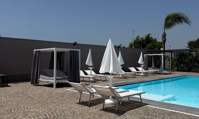 Varcaturo Hotel | Hotel Manuela