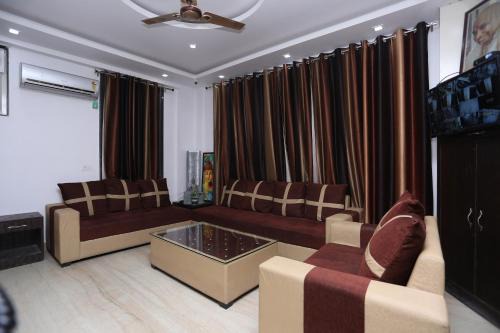 South West Hotel | HOTEL MOON LIGHT