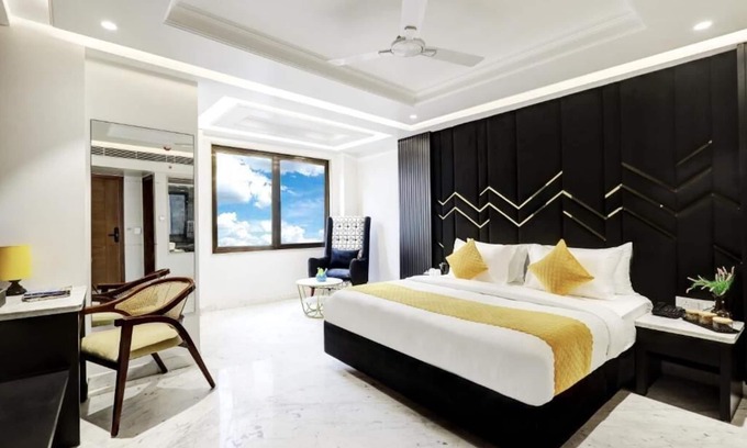 Paharganj Hotel | Hotel Namaste Hindustan