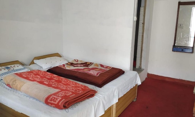 Gobind Dham Hotel | Hotel New Siddharth