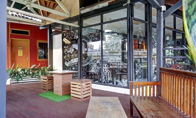 Cisarua Hotel | Hotel O 90596 Hotel Griya Astoeti