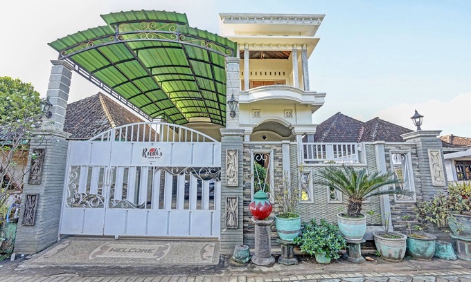 Gresik Hotel | Hotel O Desa Wisata Alam Gosari (wagos)