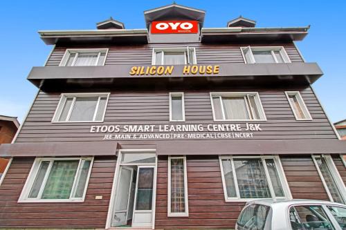 Rajbagh Hotel | Hotel O Rajbagh Post Office Formerly Hotel Silicon