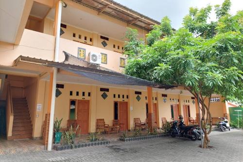 Batu Layar Hotel | Hotel O Rasya Homestay Near SD Negeri 6 Mataram
