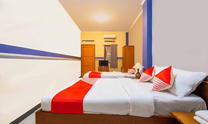 Bandung Hotel | Hotel O Riau Near Gedung Sate Formerly Patradisa