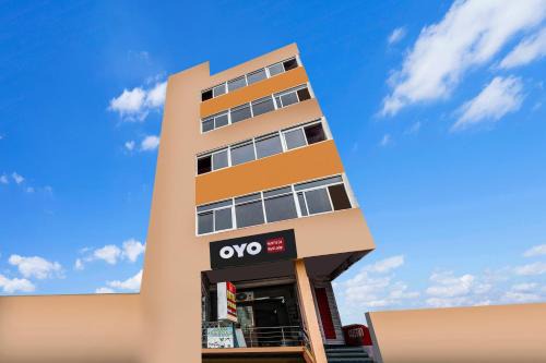 Vijayawada Hotel | Hotel O Sri Sai Mani Lodge