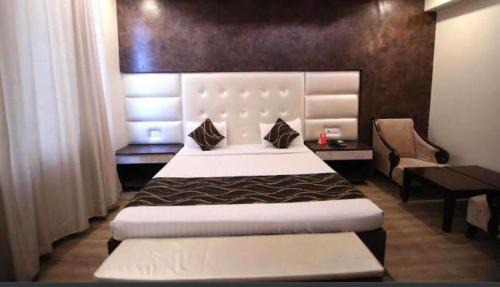 Raipur Hotel | Hotel O Vansh Palace