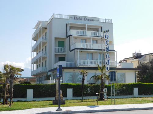 Marina di Pietrasanta Hotel | Hotel Oceano