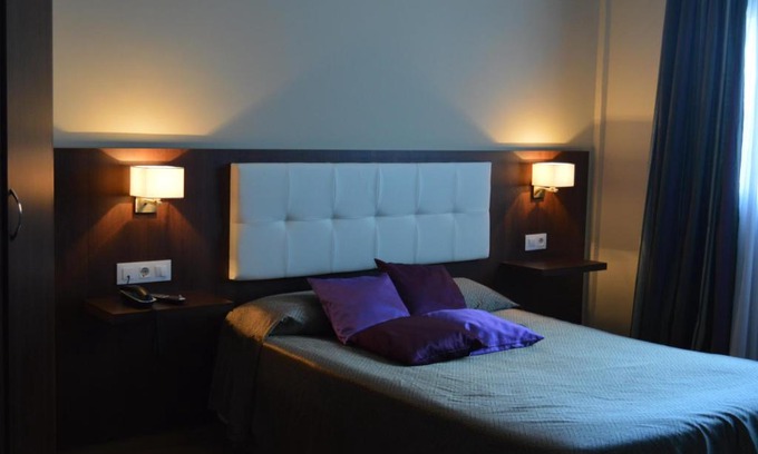 Malpartida de Caceres Hotel | Hotel Peña Cruz