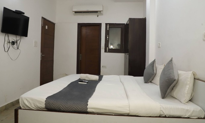 Malviya Nagar Hotel | Hotel Pearl Residency Inn