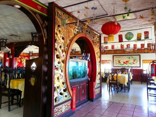 Esterito Hotel | Hotel Pekin