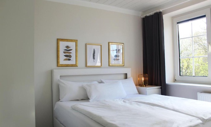 Bad Doberan House | Hotel-Pension Am Fuchsberg