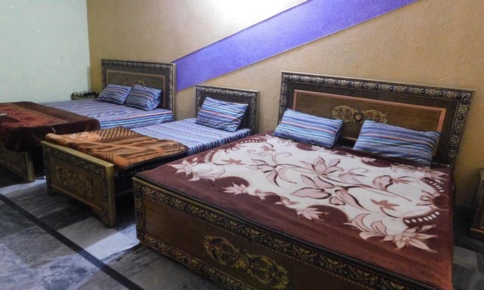 Khyber Pakhtunkhwa Hotel | Hotel Pine Breeze & Restaurant