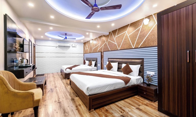 Faizabad Hotel | Hotel Raj Darbar