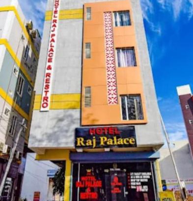 Central Area Hotel | Hotel Raj palace near railway way station