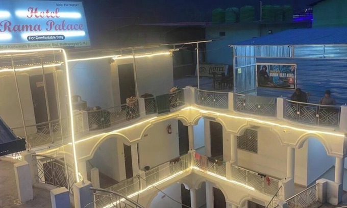 Sitapur Hotel | Hotel Rama Palace