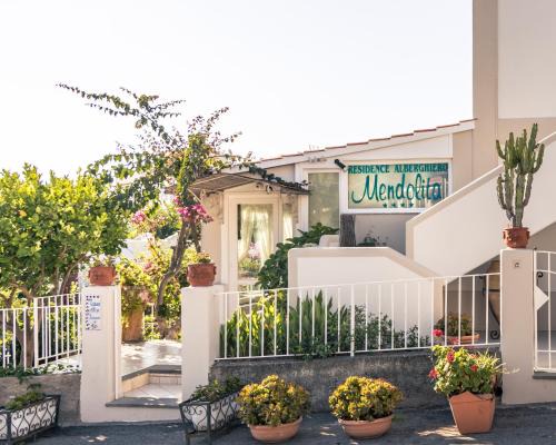 Lipari Historic Centre Apartment | Hotel Residence Mendolita