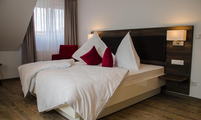 Moensheim Hotel | Hotel Restaurant Lamm