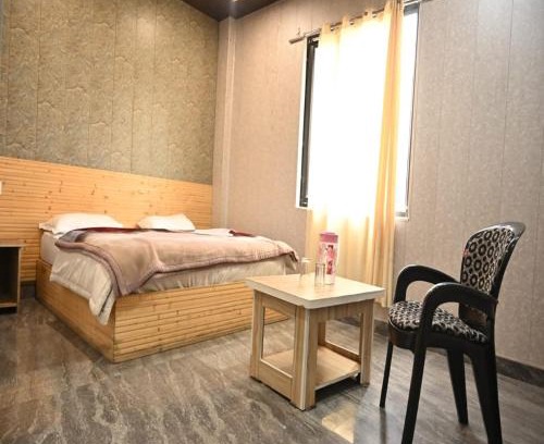 Badrinath Hotel | Hotel River View