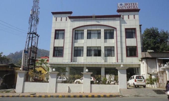 Kathgodam Hotel | Hotel Satyartha