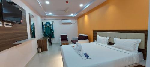 Vanasthalipuram Hotel | Hotel SYN Grand