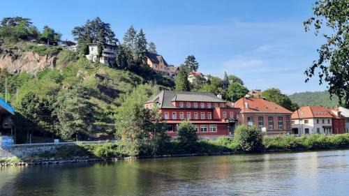 Davle Hotel | Hotel V Pivovaře Davle
