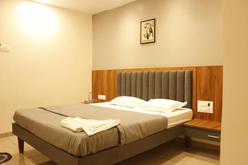 Ajra Hotel | Hotel Vinod