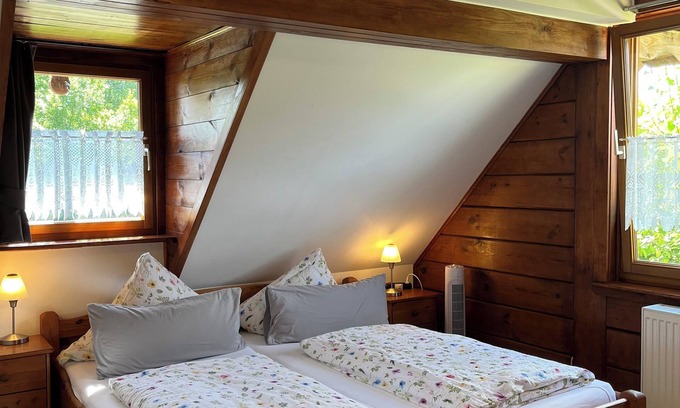 Lahnstein auf der Hohe Hotel | Hotel Waldhaus-Lahnstein, room 1, double room on the upper floor incl. breakfast