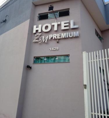 Cosmopolis Hotel | Hotel ZM Premium