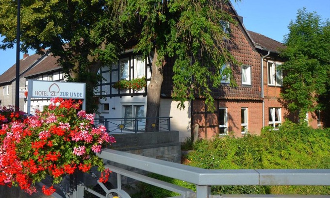 Salder Bed & Breakfast | Hotel Zur Linde