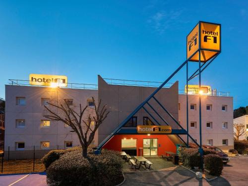 Rungis Hotel | hotelF1 Rungis Orly