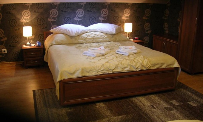 Drzonkow House | Hotelik Gościniec Pod Sosnami Drzonków