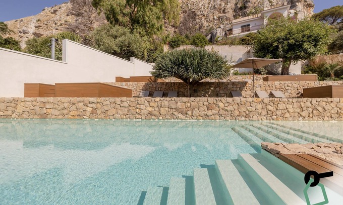 Mondello Hotel | Hotiday Room Collection - Mondello