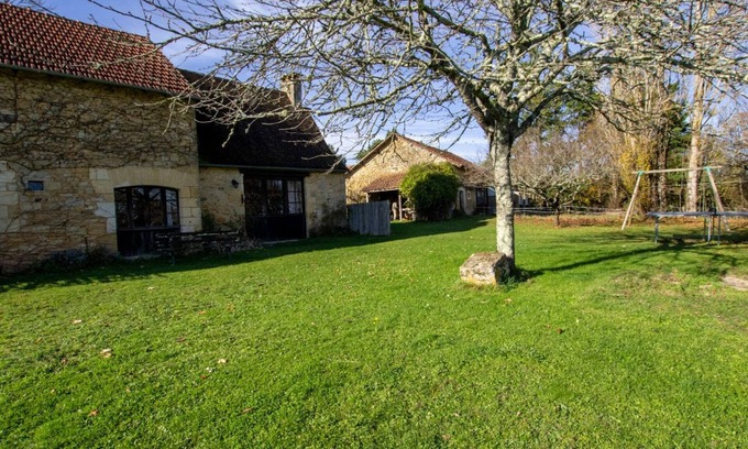 Les Eyzies Cottage | House with garden, Wifi, pets allowed near Sarlat