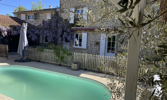 Saint-Donat-sur-l'Herbasse House | House with swimming pool and children's playground Drôme