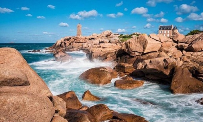 Trevou-Treguignec House | House 2-4 persons 5min walk from the beach - sea view !