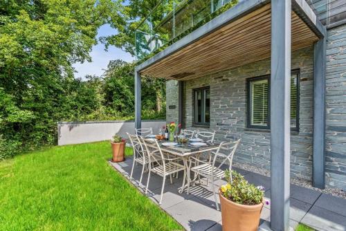 Talland House | House 25