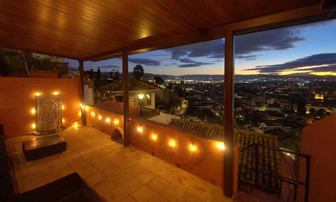 San Ildefonso Villa | House&Cave Parking and Terrace, in the city