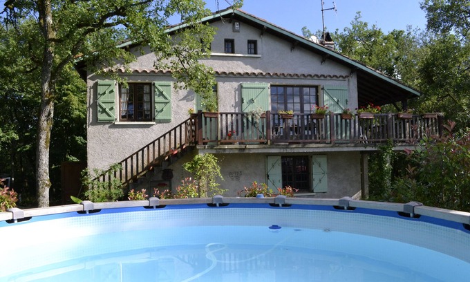 Saujac House | HOUSE IN BEAUTIFUL SPOT OVERLOOKING RIVER LOT