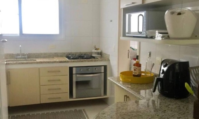 Juquehy House | House in condominium on beach street