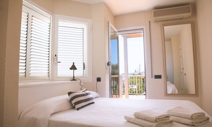 Sitges House | HOUSE IN FRONT OF THE SEA